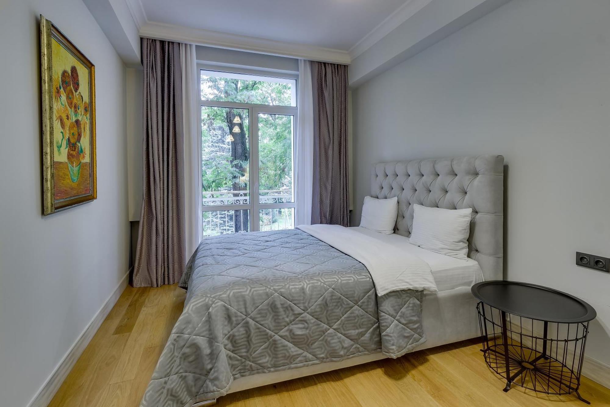 Opera Apartments Almaty Camera foto